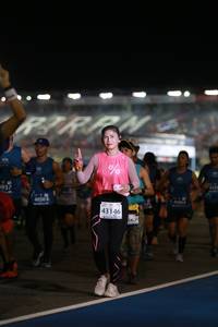 BIB: 0937, 40501, 43146, 367
                            <button type="button" onclick="openModal(10676630)" class="btn btn-primary btn-sm float-right btn-popup" data-toggle="modal" data-target=".modal-high-quality">
                        <i class="fas fa-shopping-cart"></i> Add to Cart
                    </button>
                                            <button type="button" onclick="isThisMe(10676630, true)" class="btn btn-success btn-sm float-right btn-popup btn-isme hidden" data-toggle="tooltip" data-placement="bottom" title="นี่คือรูปของคุณใช่ไหม คลิกที่นี่เพื่อเอาเข้าอัลบั้ม">
                        <i class="fas fa-plus"></i> Add to album
                    </button>
                    <button type="button" onclick="isThisMe(10676630, false)" class="btn btn-warning btn-sm float-right btn-popup btn-isnotme hidden">
                        <i class="fas fa-ban"></i> Remove from album
                    </button>
